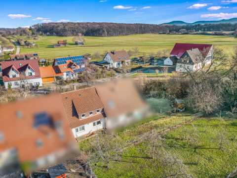 Charmantes sanierungsbedürftiges Reihenmittelhaus mit viel Potenzial in Kirchheim Teck-Nabern
