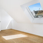 Bieterverfahren: Erstbezug! Exklusives und luxuriöses EFH mit ca. 1950 m² Grundstück in Gniebel