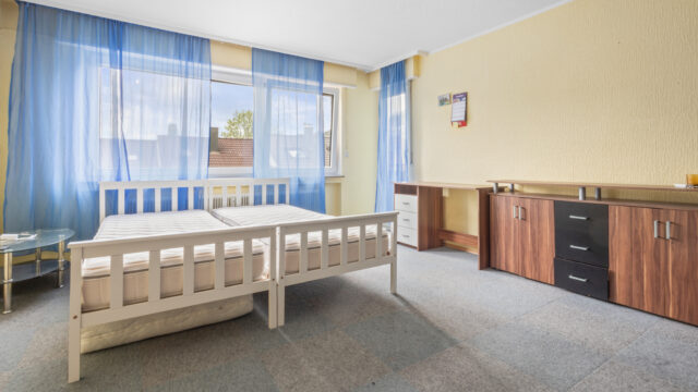 Attraktive Ein-Zimmer-Wohnung mit Balkon und Stellplatz in Altbach