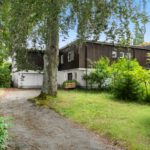 Charmantes Einfamilienhaus in Pöcking mit Pool, Doppelgarage und idyllischem Garten Charmantes Einfamilienhaus in Pöcking mit Pool, Doppelgarage und idyllischem Garten