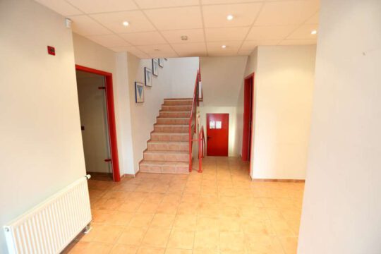 Gepflegtes Bürogebäude in verkehrsgünstiger Lage in Schauenburg Gepflegtes Bürogebäude in verkehrsgünstiger Lage in Schauenburg