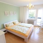 Großzügige und helle 5-Zimmer-Wohnung mit Balkon, Sauna und Hobbyraum in bester Lage von Degerloch