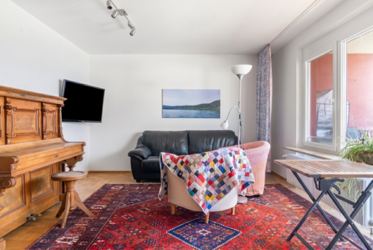 Wohnen in Seenähe am Bodensee helle gpflegte 3,5 Zimmer Wohnung mit Balkon Wohnen in Seenähe am Bodensee helle gpflegte 3,5 Zimmer Wohnung mit Balkon