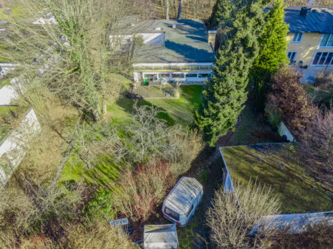 Bungalow mit großem Grundstück und Entwicklungspotenzial in ruhiger Wohnlage von Krailling