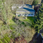 Bungalow mit großem Grundstück und Entwicklungspotenzial in ruhiger Wohnlage von Krailling