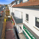 Renditestarkes Wohn- und Geschäftshaus in S-Zuffenhausen mit langfristigen Mietverträgen Renditestarkes Wohn- und Geschäftshaus in S-Zuffenhausen mit langfristigen Mietverträgen