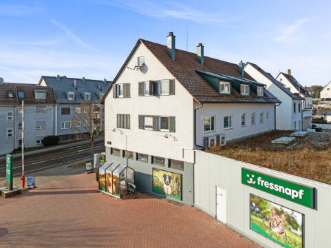 Renditestarkes Wohn- und Geschäftshaus in S-Zuffenhausen mit langfristigen Mietverträgen Renditestarkes Wohn- und Geschäftshaus in S-Zuffenhausen mit langfristigen Mietverträgen