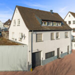 Renditestarkes Wohn- und Geschäftshaus in S-Zuffenhausen mit langfristigen Mietverträgen Renditestarkes Wohn- und Geschäftshaus in S-Zuffenhausen mit langfristigen Mietverträgen