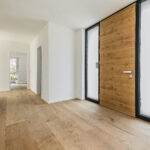 Bieterverfahren: Erstbezug! Exklusives und luxuriöses EFH mit ca. 1950 m² Grundstück in Gniebel