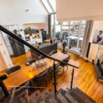 Luxuriöse Atelier Wohnung mit Penthouse-Charakter und zwei Dachterrassen im Zentrum von München