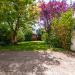 Großzügiges RMH mit Garten und Einzelgarage in Familienfreundlicher Lage von Krailling