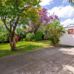 Großzügiges RMH mit Garten und Einzelgarage in Familienfreundlicher Lage von Krailling