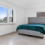 Renditestarkes Wohn- und Geschäftshaus in S-Zuffenhausen mit langfristigen Mietverträgen Renditestarkes Wohn- und Geschäftshaus in S-Zuffenhausen mit langfristigen Mietverträgen