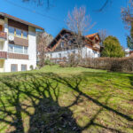 Charmante 2-Zimmer-Wohnung mit Stellplatz, Gartenblick und Bergpanorama