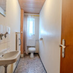 Naturnah wohnen mit Bergblick – Großzügige Wohnung mit Terrasse, Stellplatz und extra Gästezimmer Naturnah wohnen mit Bergblick – Großzügige Wohnung mit Terrasse, Stellplatz und extra Gästezimmer