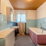 Naturnah wohnen mit Bergblick – Großzügige Wohnung mit Terrasse, Stellplatz und extra Gästezimmer Naturnah wohnen mit Bergblick – Großzügige Wohnung mit Terrasse, Stellplatz und extra Gästezimmer