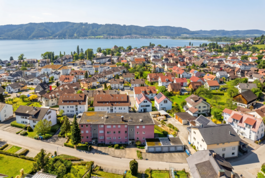 Wohnen in Seenähe am Bodensee helle gpflegte 3,5 Zimmer Wohnung mit Balkon Wohnen in Seenähe am Bodensee helle gpflegte 3,5 Zimmer Wohnung mit Balkon