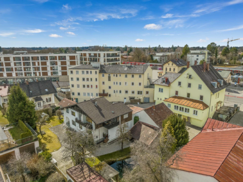 Investitionsmöglichkeit in Gauting: Wohn- und Geschäftshaus mit Hotel und Entwicklungspotenzial