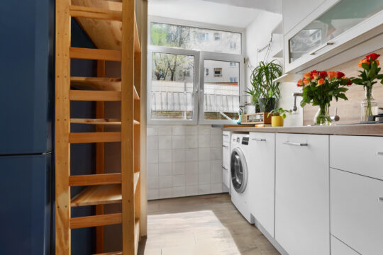 Wohnen in urbaner Umgebung! Helle 2,5 Zimmer-Wohnung in ruhiger und zentraler Lage in Stuttgart-West