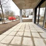 Erstbezug! Moderne Neubauwohnung auf zwei Etagen, mit Tiefgaragenstellplatz und eigenem Garten