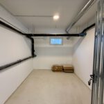 Erstbezug! Moderne Neubauwohnung auf zwei Etagen, mit Tiefgaragenstellplatz und eigenem Garten