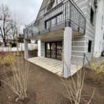 Erstbezug! Moderne Neubauwohnung auf zwei Etagen, mit Tiefgaragenstellplatz und eigenem Garten