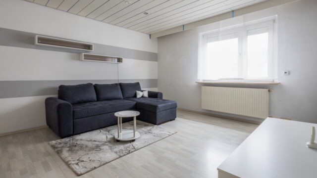 Großzügige Drei-Zimmer-Wohnung mit Garagenstellplatz und traumhafter Aussicht in Stuttgart-Rohr