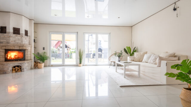 Freistehendes, neuwertiges EFH mit großer Garage, zwei Terrassen und Garten in Allmersbach