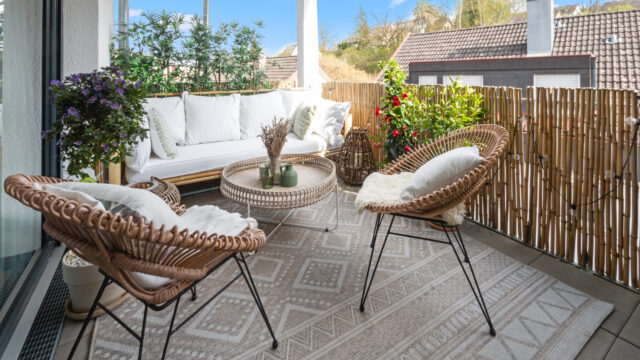 Moderne und möblierte 3,5-Zi-WHG mit hochwertiger Ausstattung, Balkon & TG-Stellplatz zu vermieten