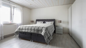 Großzügige Drei-Zimmer-Wohnung mit Garagenstellplatz und traumhafter Aussicht in Stuttgart-Rohr