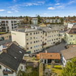 Investitionsmöglichkeit in Gauting: Wohn- und Geschäftshaus mit Hotel und Entwicklungspotenzial