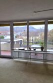 Komfortable barrierefreie helle 2-Zi.-Wg. am Bodensee mit Hallenbad, Sauna , Balkon, Stellplatz.