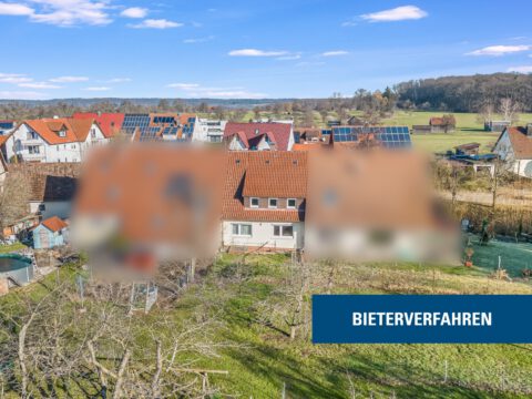 Bieterverfahren! Sanierungsbedürftiges Reihenhaus in Kirchheim/Teck-Nabern mit großem Garten Bieterverfahren! Sanierungsbedürftiges Reihenhaus in Kirchheim/Teck-Nabern mit großem Garten