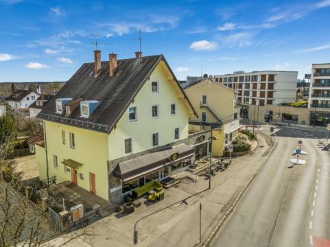 Investitionsmöglichkeit in Gauting: Wohn- und Geschäftshaus mit Hotel und Entwicklungspotenzial