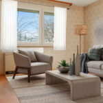 Bieterverfahren! Sanierungsbedürftiges Reihenhaus in Kirchheim/Teck-Nabern mit großem Garten Bieterverfahren! Sanierungsbedürftiges Reihenhaus in Kirchheim/Teck-Nabern mit großem Garten