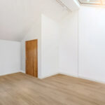Eleganz auf zwei Ebenen – schöne Maisonette-Wohnung mit Dachterrasse, Loggia und TG-Stellplatz
